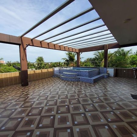 Le Grace Beachview Chennai Exterior foto